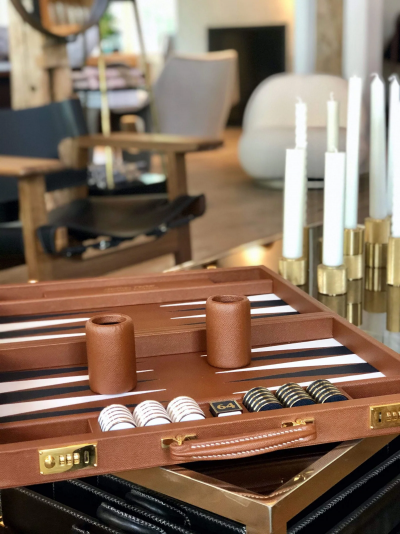  Geoffrey Parker ESPRESSO LEATHER CHALLENGE BACKGAMMON BOARD WITH ESPRESSO FIELD