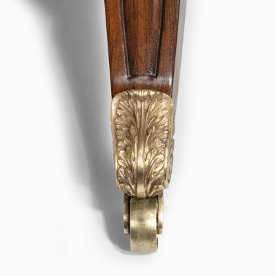  Gillows of Lancaster London A William IV rosewood free standing end support table attributed to Gillows