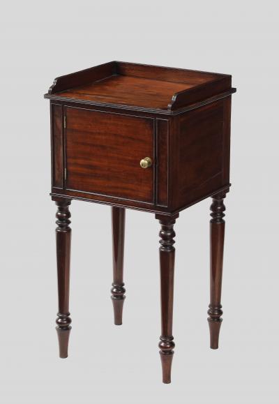  Gillows of Lancaster London Gillows Bedside Table