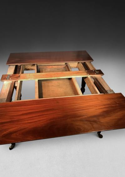  Gillows of Lancaster London Gillows Regency Mahogany Draw Leaf Dining Table