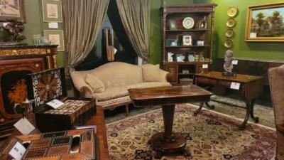  Gillows of Lancaster London Regency Fold over Side Table with Lions Paw Feet in the Manner of Gillows