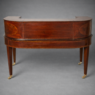  Gillows of Lancaster London Regency Mahogany Carlton House Desk
