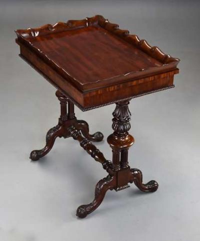  Gillows of Lancaster London Superb quality early 19thc Regency Gillows mahogany work table