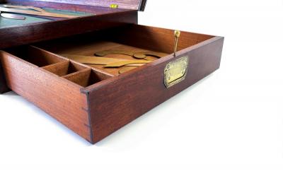  Gillows of Lancaster London Wilson Chilton s mahogany shipwright s case probably by Gillows