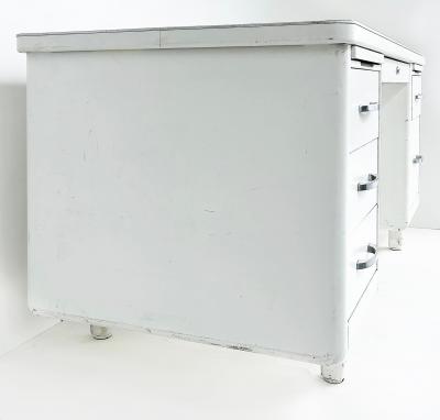  Globe Wernicke Globe Wernicke Style Mid Century Modern White Steel Tanker Desk w Formica Top