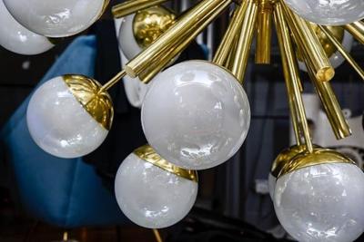 Glustin Luminaires Glustin Luminaires Sputnik Chandelier with Iridescent Globes