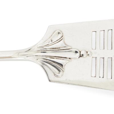  Goldsmiths and Silversmiths Company LTD Silver fish slice and fork by Goldsmiths Silversmiths Co Ltd