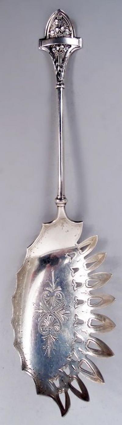  Gorham Manufacturing Co Antique Gorham Ivy Victorian Sterling Silver Macaroni Server