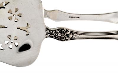  Gorham Manufacturing Co Gorham Sterling Serving Tongs Buttercup Pattern c a 1899 Asparagus Sandwich