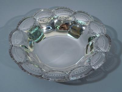  Gorham Manufacturing Co Gorham Sterling Silver Centerpiece Bowl 1916