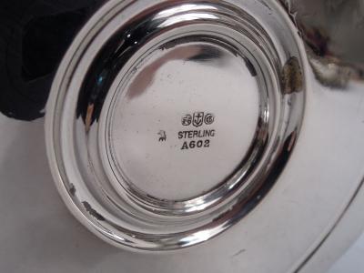  Gorham Manufacturing Co Pair of Gorham Edwardian Classical Sterling Silver Candlesticks 1914