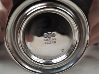  Gorham Manufacturing Co Pair of Gorham Edwardian Modern Classical Sterling Silver Candlesticks