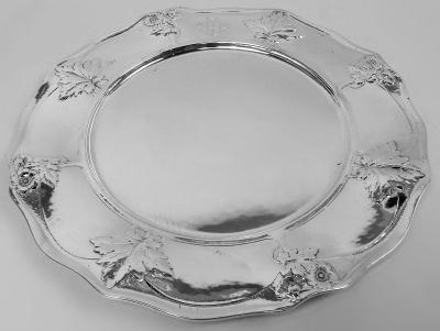  Gorham Manufacturing Co Set of 12 Gorham Edwardian Art Nouveau Martel Silver Dinner Plates