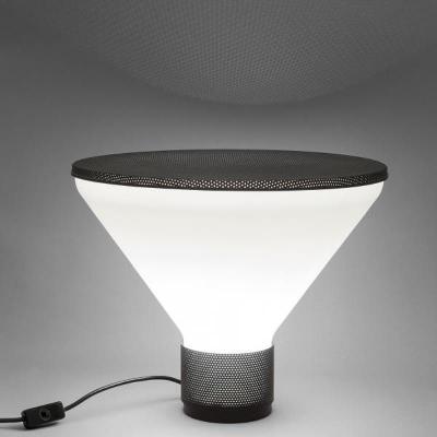  Gregotti Associati FIGURA Table Lamp by Gregotti Associati