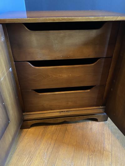  Grosfeld House GLAMOROUS GROSFELD HOUSE CABINRT AND MATCHING MIRROR