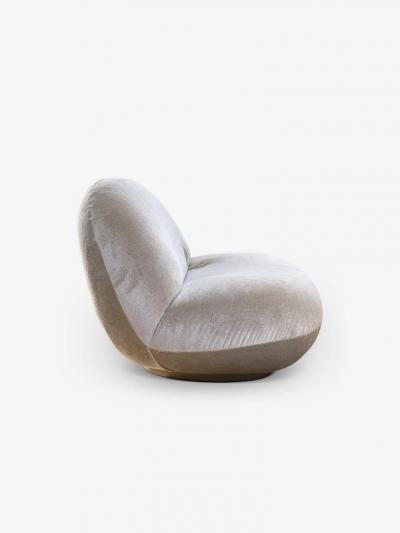  Gubi SWIVEL PACHA LOUNGE CHAIR
