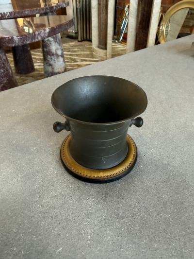  Gucci Vintage Gucci Pewter Desk Pen Holder with Leather Base