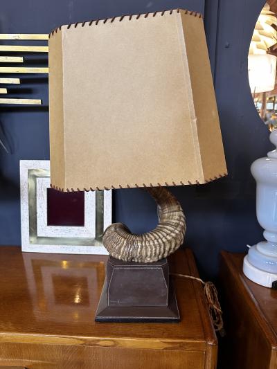  Gucci Vintage Italian Gucci Horn Table Lamp 1970s