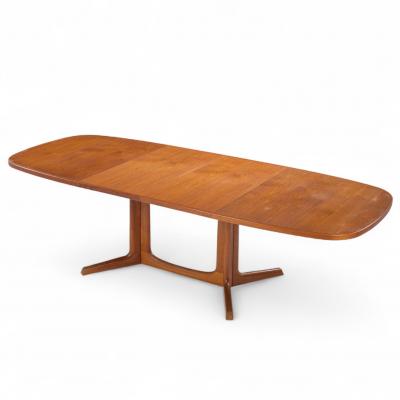  Gudme Mobelfabrik Gudme M belfabrik Mid Century Danish Teak Expanding Dining Table with 2 Leaves