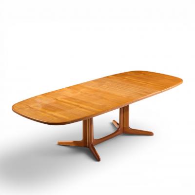  Gudme Mobelfabrik Gudme M belfabrik Mid Century Teak Expanding Dining Table with 2 Leaves