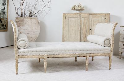  Gustavian Style 18TH C GUSTAVIAN BANQUETTE
