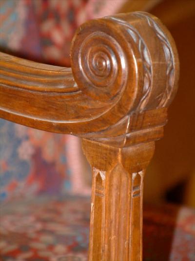  HENRI RAPIN Henri Rapin single armchair with sculpted arms