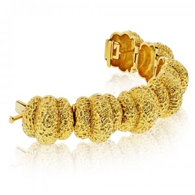  Hammerman Brothers Hammerman Brothers 18K Yellow Gold Textured Link Panels Bracelet