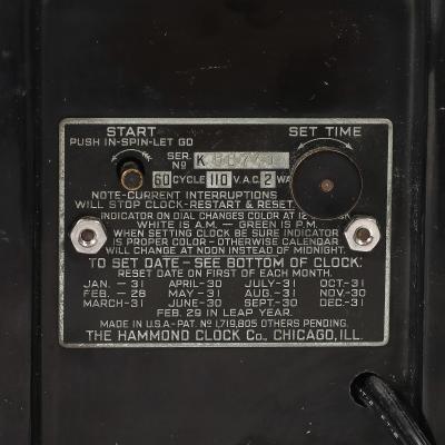  Hammond Art Deco Skyscraper Style Hammond Bakelite Electric Clock w Day Date Function