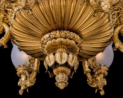  Handcock Rixion A EXCEPTIONAL GILT BRONZE GEORGE IV CHANDELIER ATTRIBUTED TO HANDCOCK RIXION