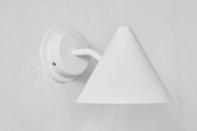  Hans Agne Jakobsson Hans Agne Jakobsson Mini Tratten Outdoor Sconce in White