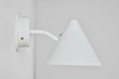  Hans Agne Jakobsson Hans Agne Jakobsson Mini Tratten Outdoor Sconce in White