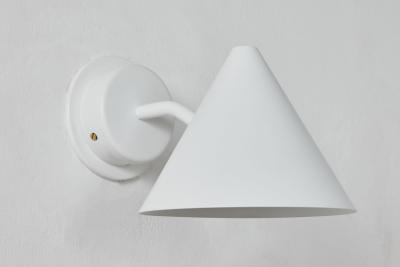  Hans Agne Jakobsson Hans Agne Jakobsson Mini Tratten Outdoor Sconce in White