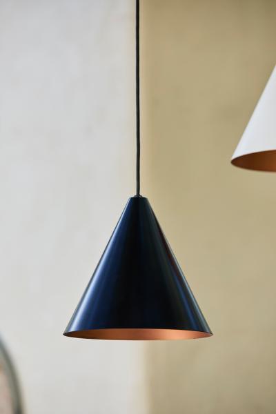  Hans Agne Jakobsson Hans Agne Jakobsson Tratten Outdoor Pendant in Black
