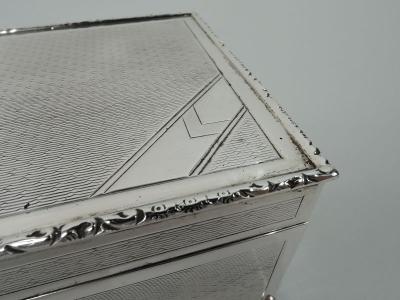  Harman Bros Super Stylish English Art Deco Sterling Silver Box