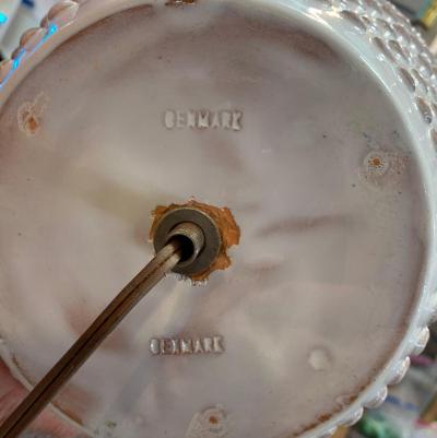  Hegnetslund Keramik Hegnetslund Table Lamps Ceramic White Textured Relief Signed