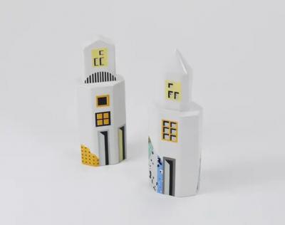  Heide Warlamis Heide Warlamis Postmodern Skyscraper Salt Pepper Shakers Vienna Collection 1990