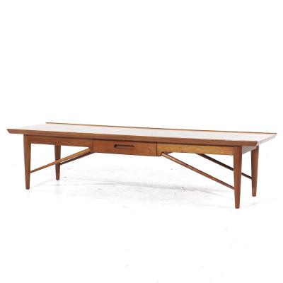  Heritage Henredon Henredon Heritage Mid Century Walnut Coffee Table