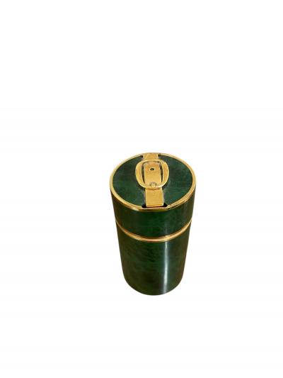  Herm s 1970s D corative lacquered m tal box by Herm s