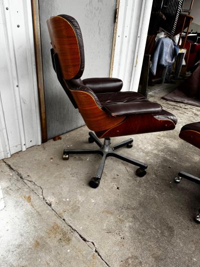  Heywood Wakefield Heywood Wakefield Eames Style Rosewood Chair and Ottoman