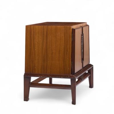  Hobey Helen Baker Helen Hobey Baker Mid Century Walnut Nightstands Pair