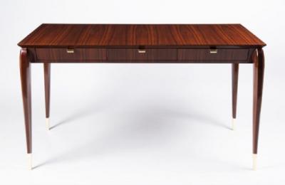  ILIAD Bespoke Gamma Desk