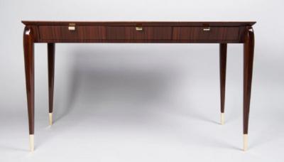  ILIAD Bespoke Gamma Desk