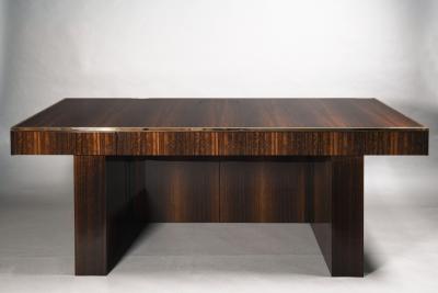  ILIAD DESIGN A Large Modernist Director s Desk by ILIAD Design