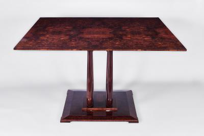  ILIAD DESIGN A Modernest Style Dining Table by ILIAD Design