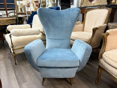  ISA Bergamo I S A Italy Pair Of Italian Modern Gio Ponti Inspired Lounge Chairs