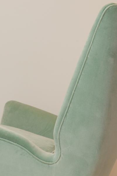  ISA Bergamo I S A Italy Pair of Mid Century Modern armchairs by ISA from a design by Gio Ponti 