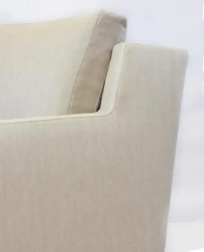  Iconic Design Gallery Le Jeune Upholstery Logan Sofa Showroom Model