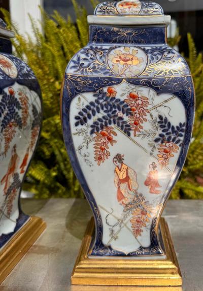  Imari Porcelain Pair of Vintage Japanese Imari Pottery Designer Table Lamps