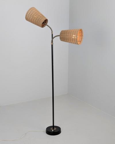  Itsu Mid Century Modern Floor Lamp in Black Brass Rattan Finland 1960s