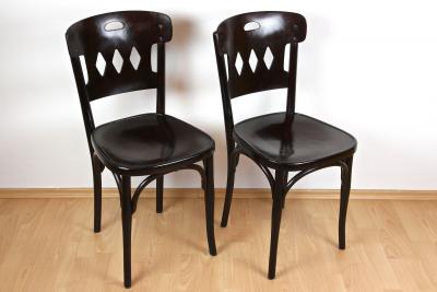  J J Kohn 20th Century Art Nouveau Bentwood Chairs by KOHN Set Of 2 Vienna ca 1910